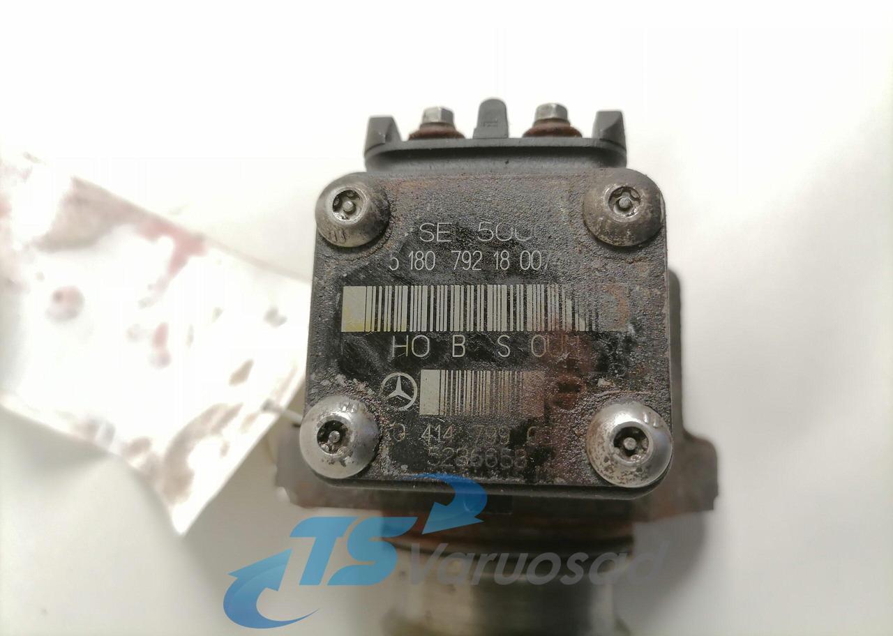 Mercedes-Benz High pressure pump A0414799054 - Топливный насос для Грузовиков: фото 2 Mercedes-Benz High pressure pump A0414799054 - Топливный насос для Грузовиков: фото 2