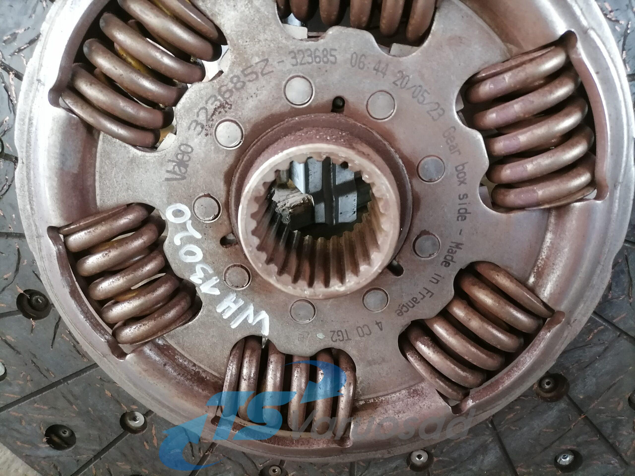 Scania Clutch 574977 - Сцепление и запчасти для Грузовиков: фото 4 Scania Clutch 574977 - Сцепление и запчасти для Грузовиков: фото 4