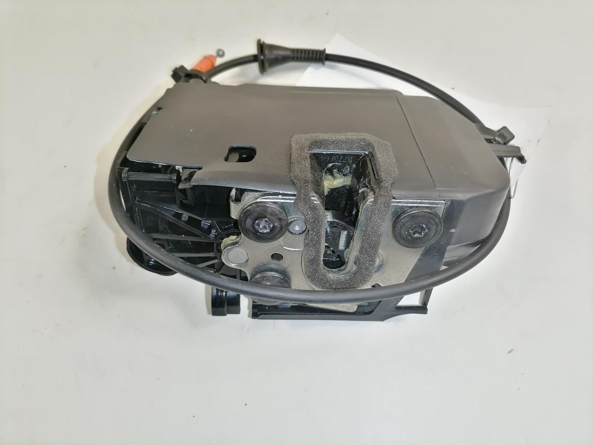 Scania Door lock 2640860 - Дверь и запчасти для Грузовиков: фото 2 Scania Door lock 2640860 - Дверь и запчасти для Грузовиков: фото 2