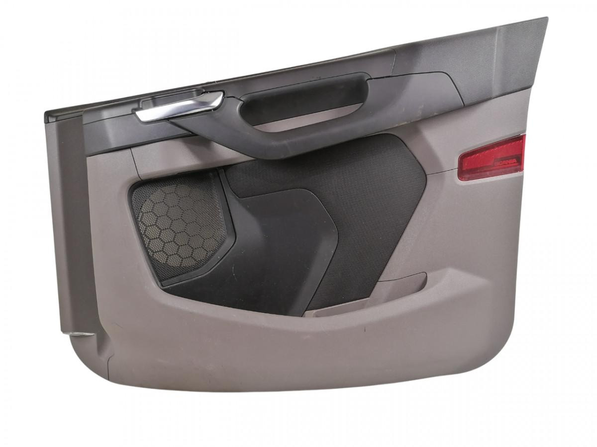 Scania Door trim panel 2795126 - Дверь и запчасти для Грузовиков: фото 1 Scania Door trim panel 2795126 - Дверь и запчасти для Грузовиков: фото 1