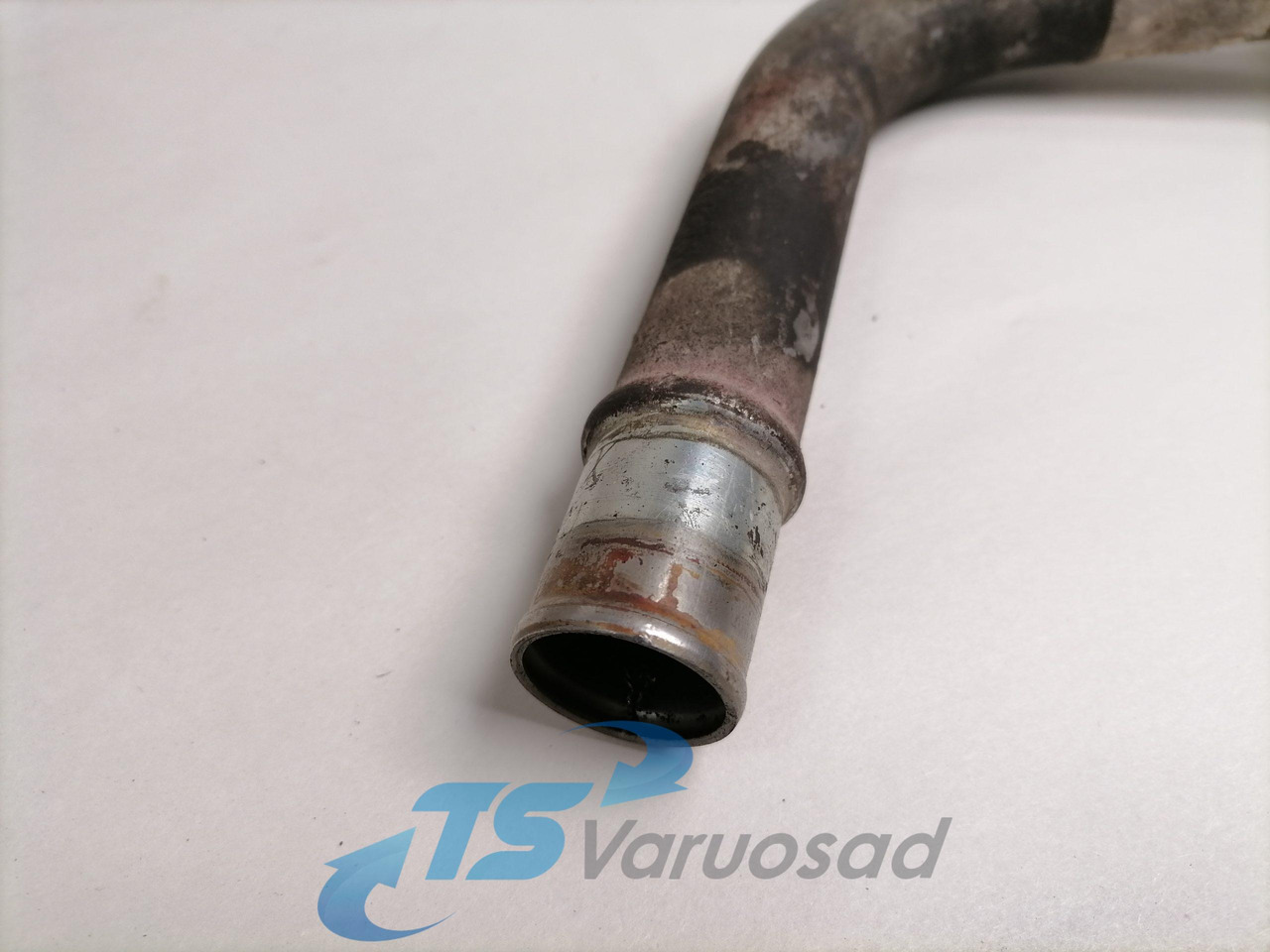 Scania EGR cooler pipe 1751704 - Радиатор EGR для Грузовиков: фото 2 Scania EGR cooler pipe 1751704 - Радиатор EGR для Грузовиков: фото 2