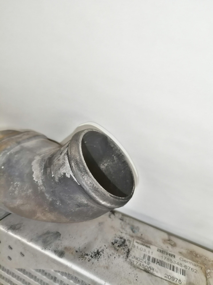 Scania EGR radiator 1785348 - Радиатор EGR для Грузовиков: фото 2 Scania EGR radiator 1785348 - Радиатор EGR для Грузовиков: фото 2