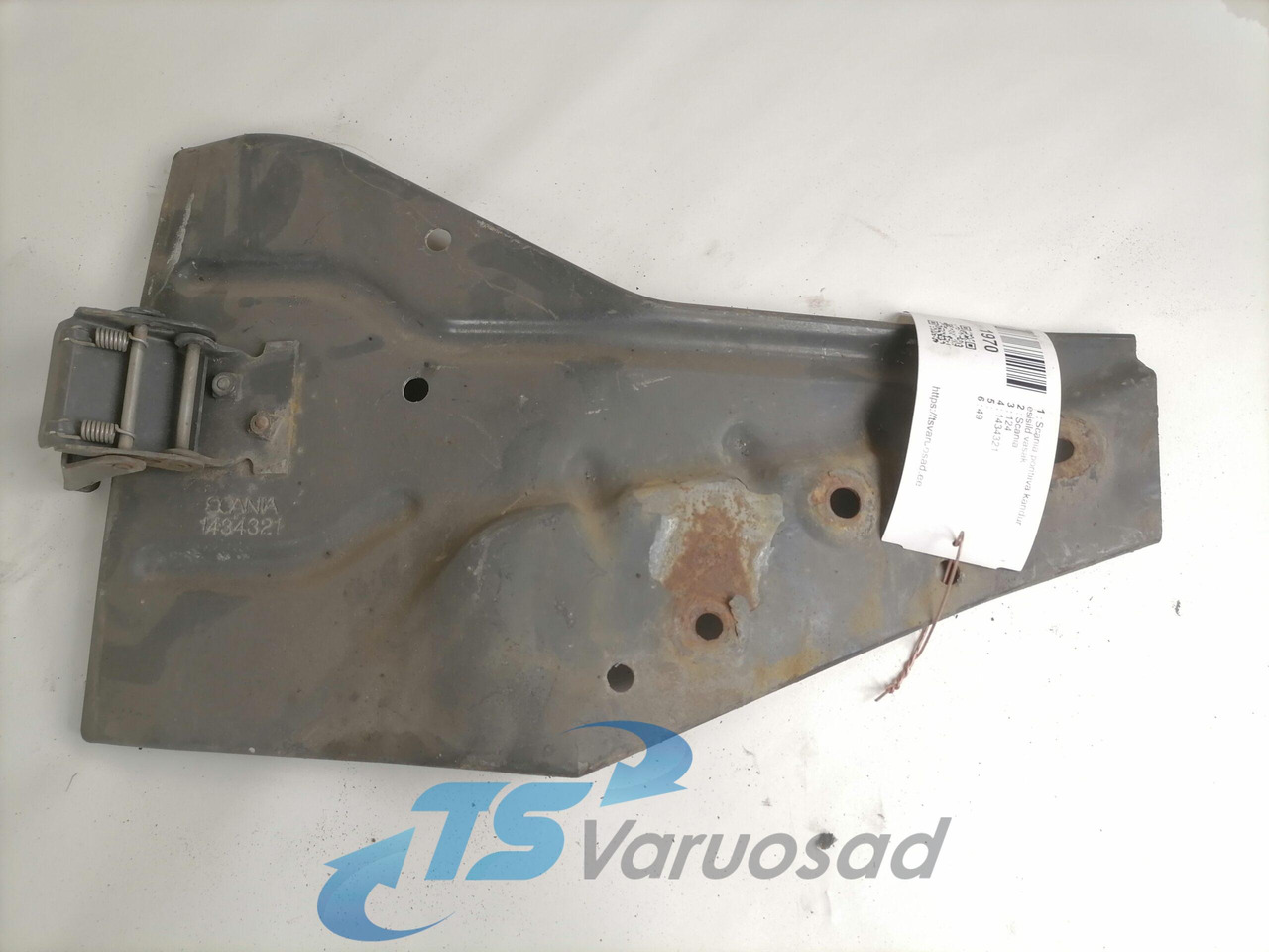 Scania Mudguard bracket 1434321 - Универсальная запчасть для Грузовиков: фото 1 Scania Mudguard bracket 1434321 - Универсальная запчасть для Грузовиков: фото 1