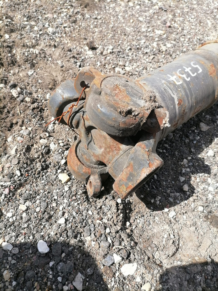 Scania Propeller shaft 1758598 - Карданный вал для Грузовиков: фото 4 Scania Propeller shaft 1758598 - Карданный вал для Грузовиков: фото 4