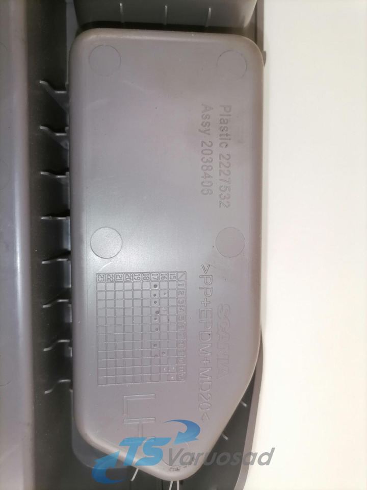 Scania Salongi plastik 2038406 - Универсальная запчасть для Грузовиков: фото 3 Scania Salongi plastik 2038406 - Универсальная запчасть для Грузовиков: фото 3