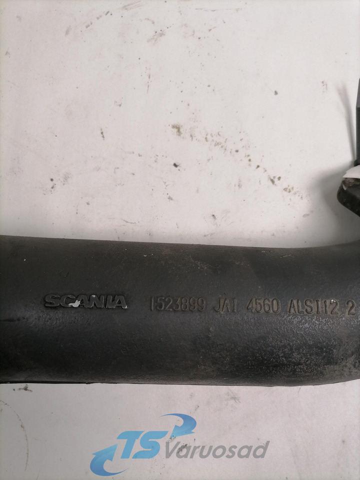 Scania intercooler pipe 1523899 - Интеркулер для Грузовиков: фото 2 Scania intercooler pipe 1523899 - Интеркулер для Грузовиков: фото 2