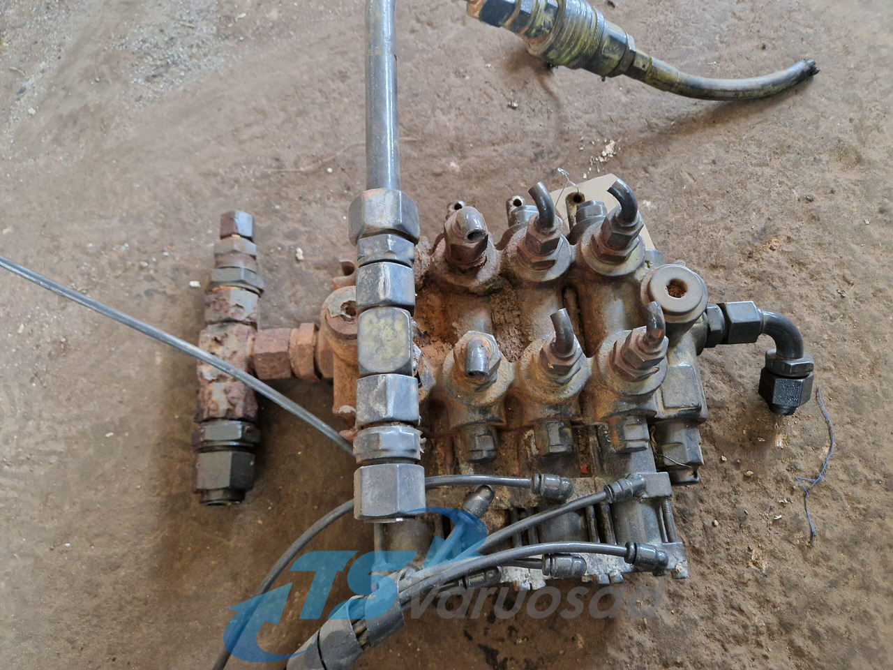 Universaalne Hydraulic control - Гидравлика для Грузовиков: фото 3 Universaalne Hydraulic control - Гидравлика для Грузовиков: фото 3