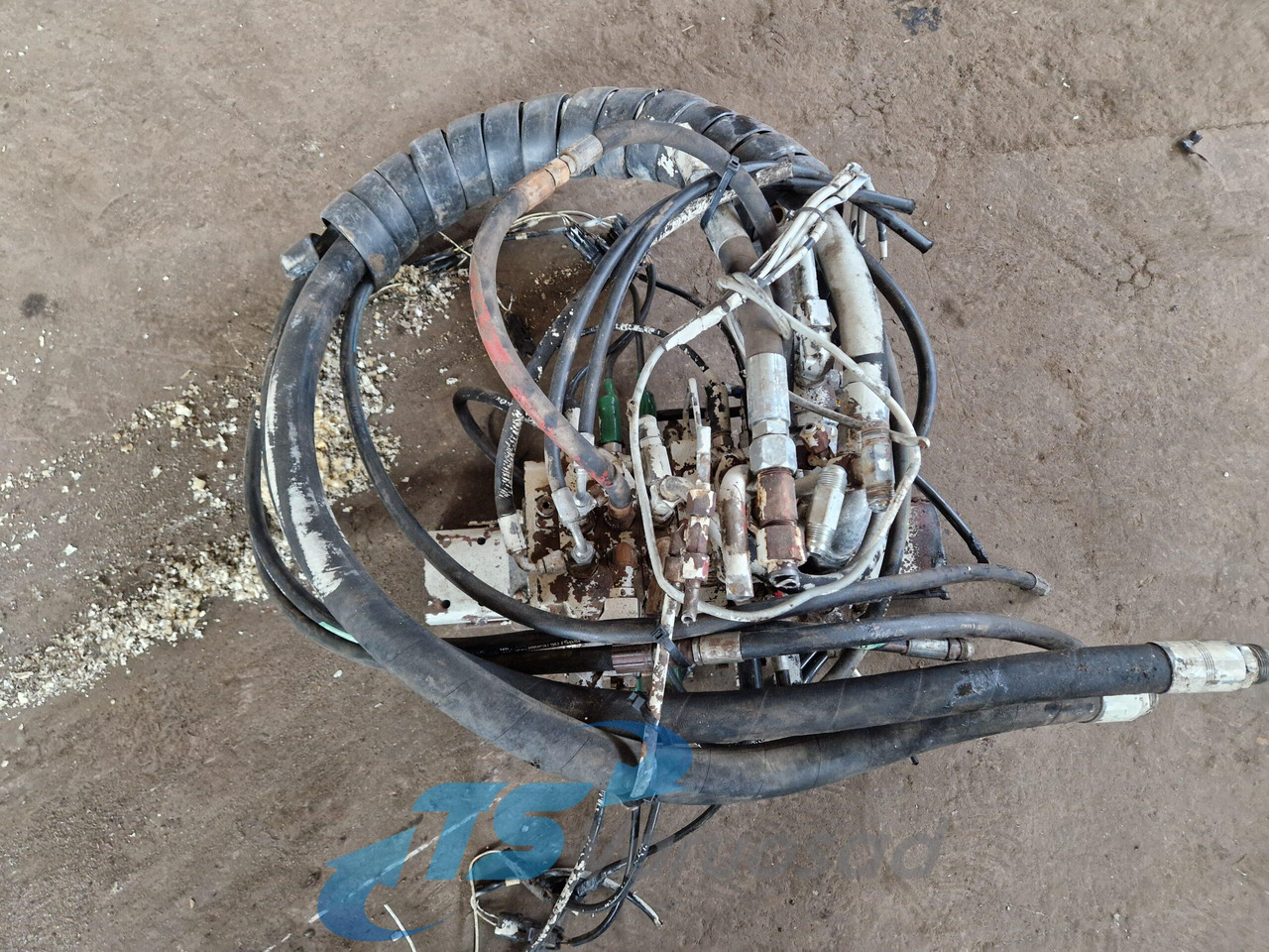 Universaalne Hydraulic control VAL36140005071 - Гидравлика для Грузовиков: фото 5 Universaalne Hydraulic control VAL36140005071 - Гидравлика для Грузовиков: фото 5