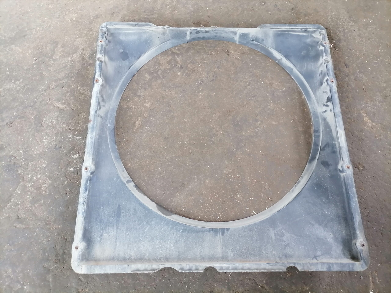 Volvo Fan shroud 20804602 - Радиатор для Грузовиков: фото 5 Volvo Fan shroud 20804602 - Радиатор для Грузовиков: фото 5