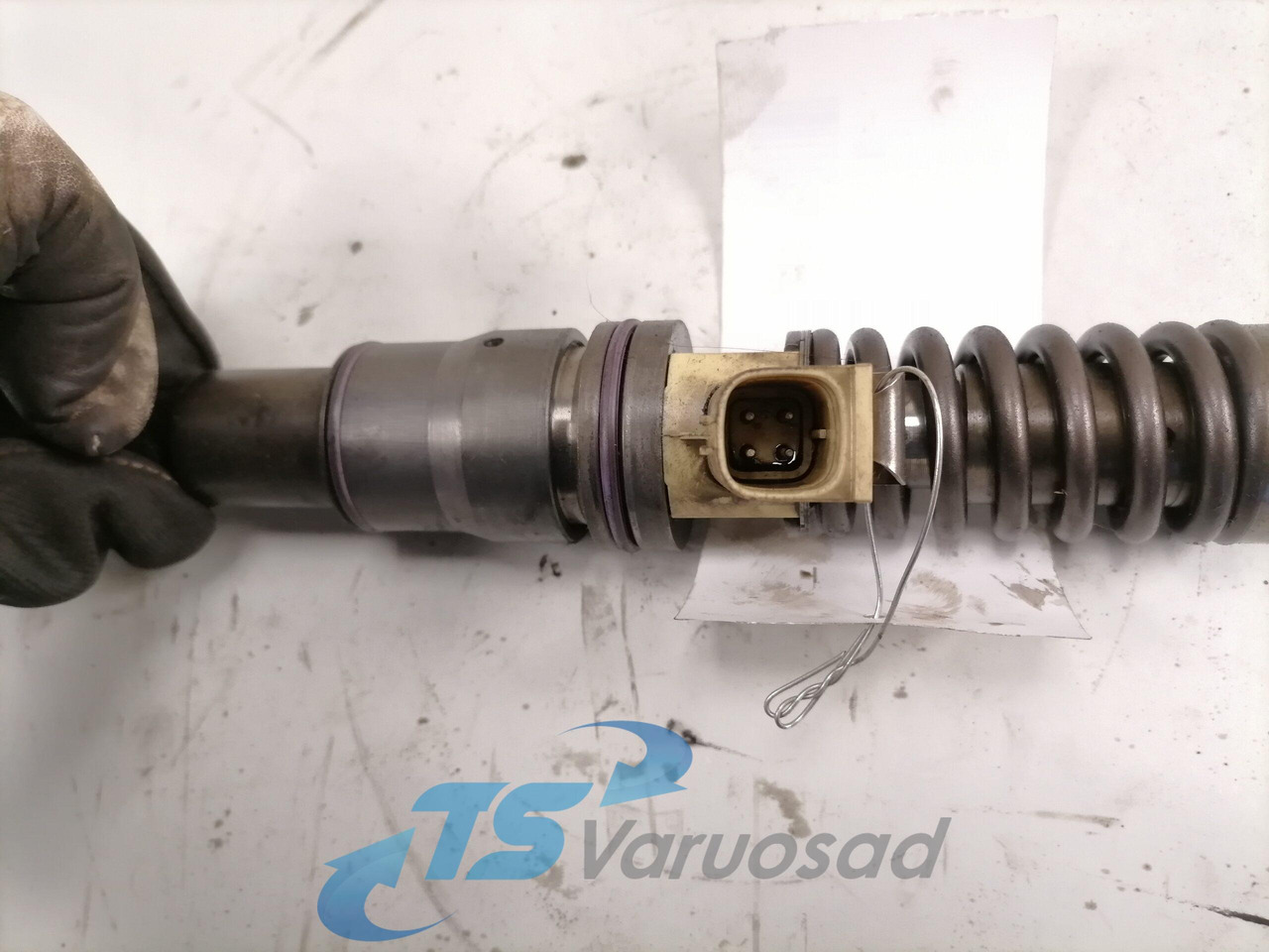 Volvo Injector 85003950 - Топливный насос для Грузовиков: фото 2 Volvo Injector 85003950 - Топливный насос для Грузовиков: фото 2