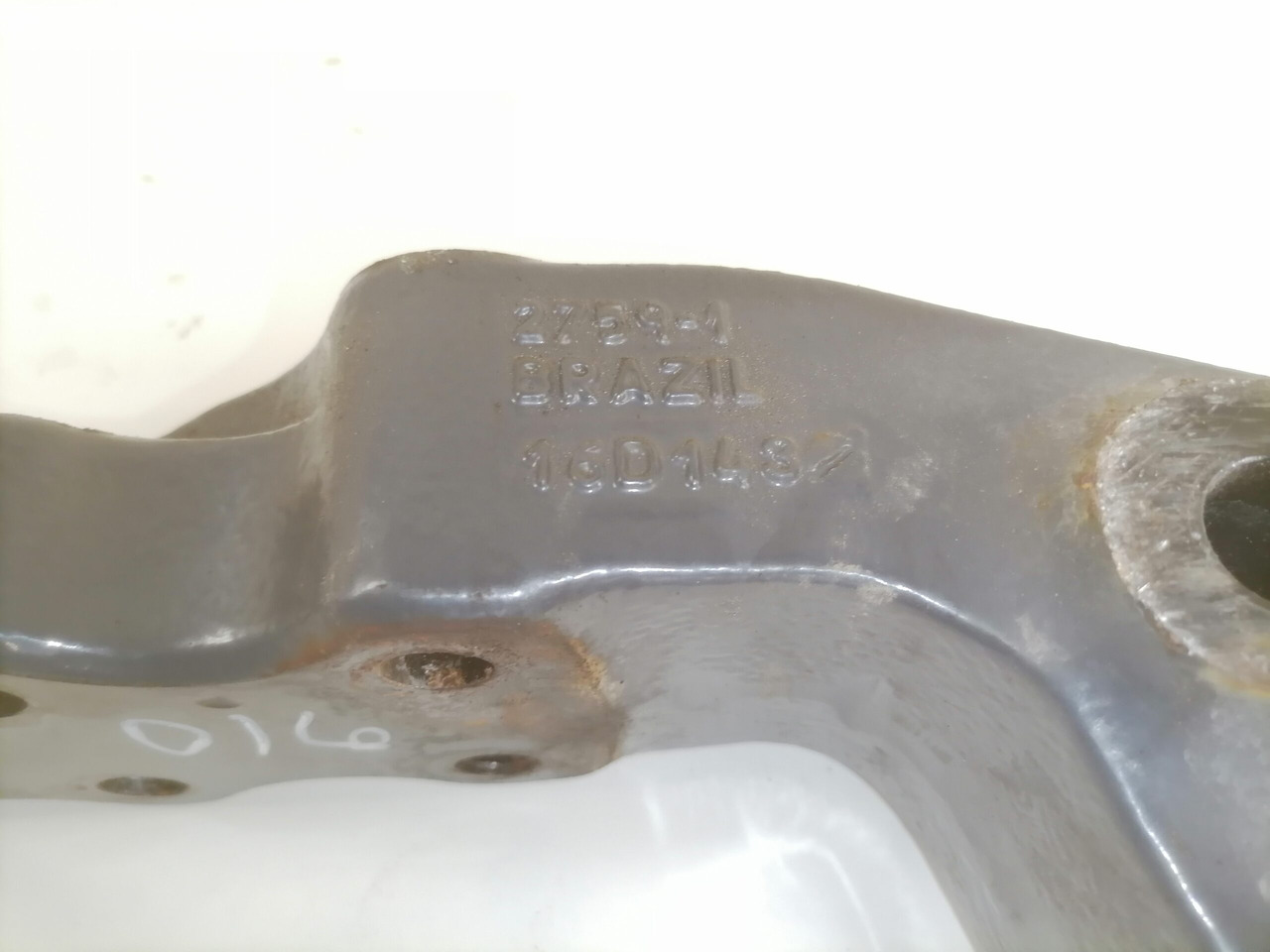 Volvo Kabiini kandur, tagumine 21647361 - Подвеска кабины для Грузовиков: фото 4 Volvo Kabiini kandur, tagumine 21647361 - Подвеска кабины для Грузовиков: фото 4