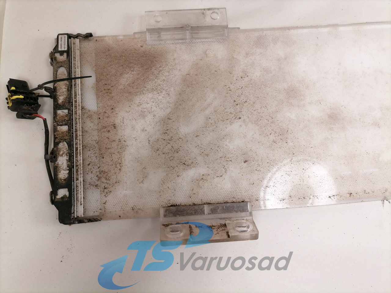 Volvo Kabiini reklaamvalgusti 82098413 - Свет/ Освещение для Грузовиков: фото 5 Volvo Kabiini reklaamvalgusti 82098413 - Свет/ Освещение для Грузовиков: фото 5