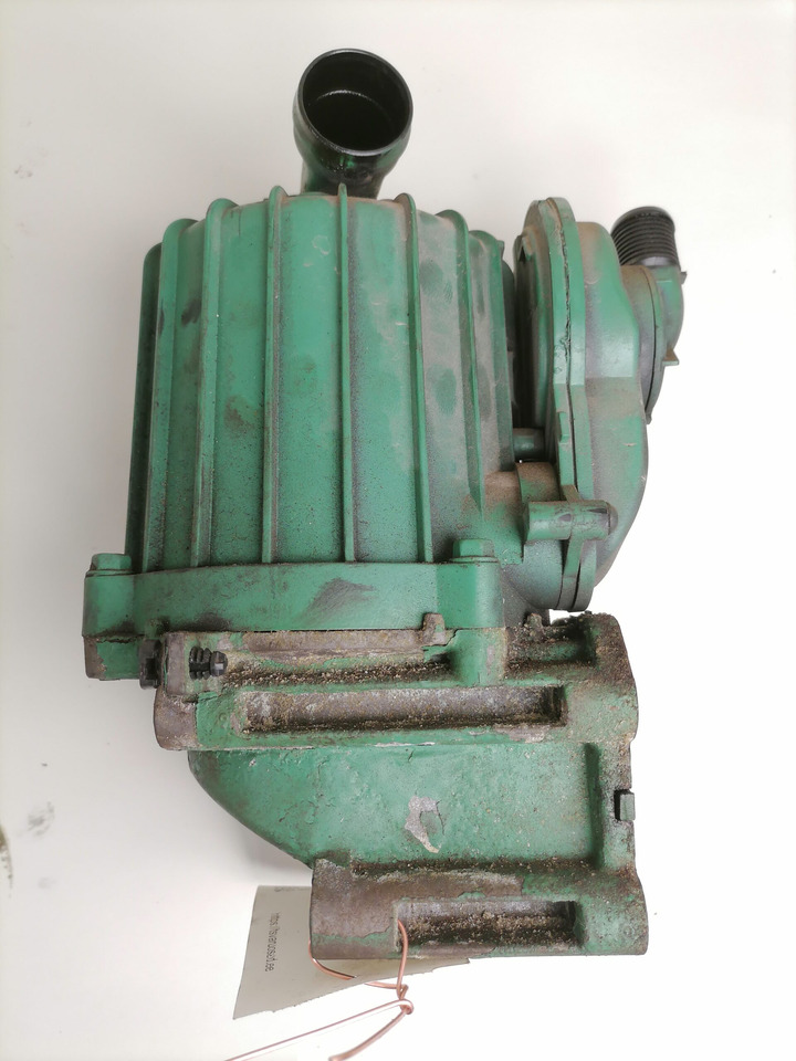 Volvo Karterituulutuse õliaurude separaator 21373007 - Картер для Грузовиков: фото 4 Volvo Karterituulutuse õliaurude separaator 21373007 - Картер для Грузовиков: фото 4