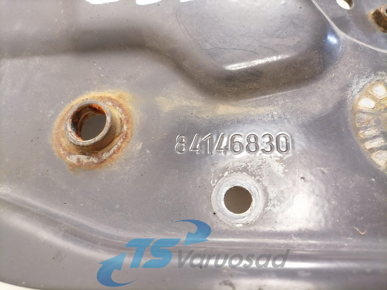 Volvo Light bracket 84146830 - Свет/ Освещение для Грузовиков: фото 4 Volvo Light bracket 84146830 - Свет/ Освещение для Грузовиков: фото 4