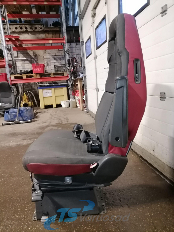 Volvo Passenger seat 21210197 - Сиденье для Грузовиков: фото 2 Volvo Passenger seat 21210197 - Сиденье для Грузовиков: фото 2