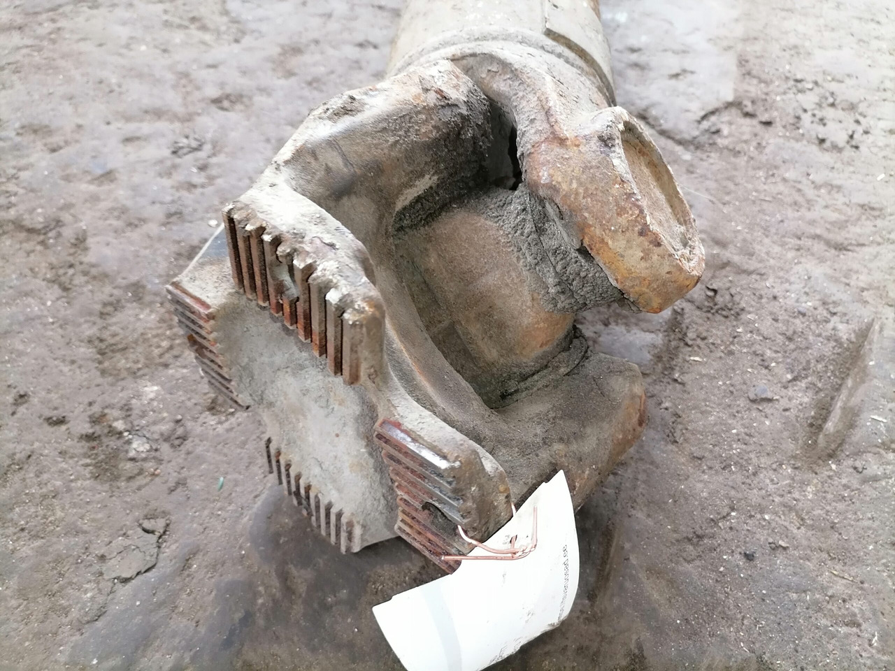 Volvo Propeller shaft 1068177 - Карданный вал для Грузовиков: фото 4 Volvo Propeller shaft 1068177 - Карданный вал для Грузовиков: фото 4