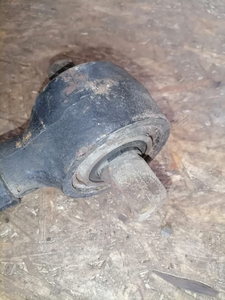 Volvo V- rod 20703338 - Ось и запчасти для Грузовиков: фото 3 Volvo V- rod 20703338 - Ось и запчасти для Грузовиков: фото 3