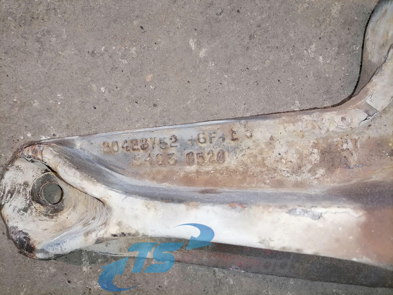 Volvo Volvo drive axle / axle mounting / airbag carrier 20428752 - Ось и запчасти для Грузовиков: фото 3 Volvo Volvo drive axle / axle mounting / airbag carrier 20428752 - Ось и запчасти для Грузовиков: фото 3