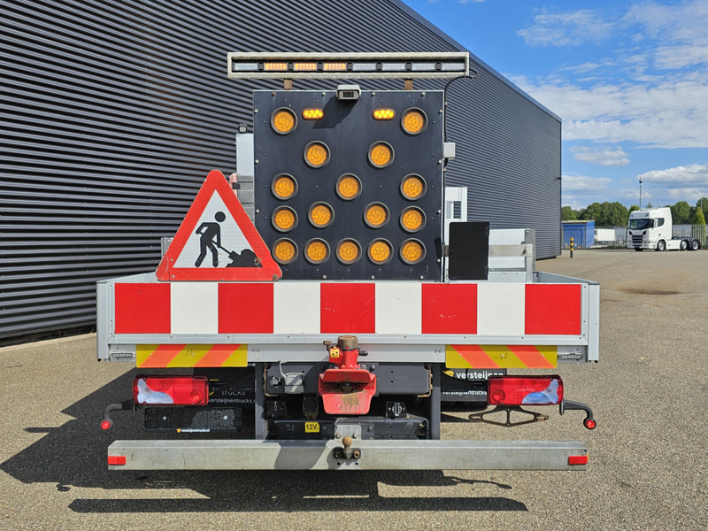 Подметально-уборочная машина MAN TGM 15.240 BL / TIPPER / DOKA / VEEG / SWEEPER: фото 7