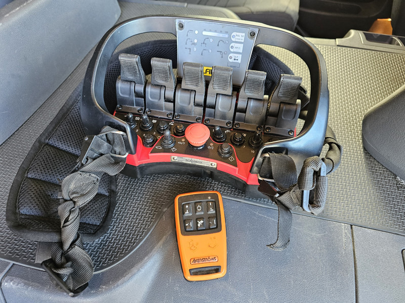 Scania P320 4x2 / PALFINGER 14TM / CRANE/KRAN/GRUE - Автоманипулятор: фото 5 Scania P320 4x2 / PALFINGER 14TM / CRANE/KRAN/GRUE - Автоманипулятор: фото 5