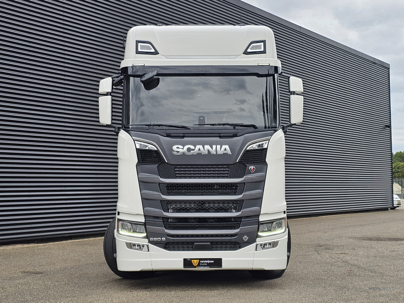 Тягач Scania S660 V8 6x2/4 / 2 x PTO / PARKING COOLER / FULL AIR: фото 7 Тягач Scania S660 V8 6x2/4 / 2 x PTO / PARKING COOLER / FULL AIR: фото 7
