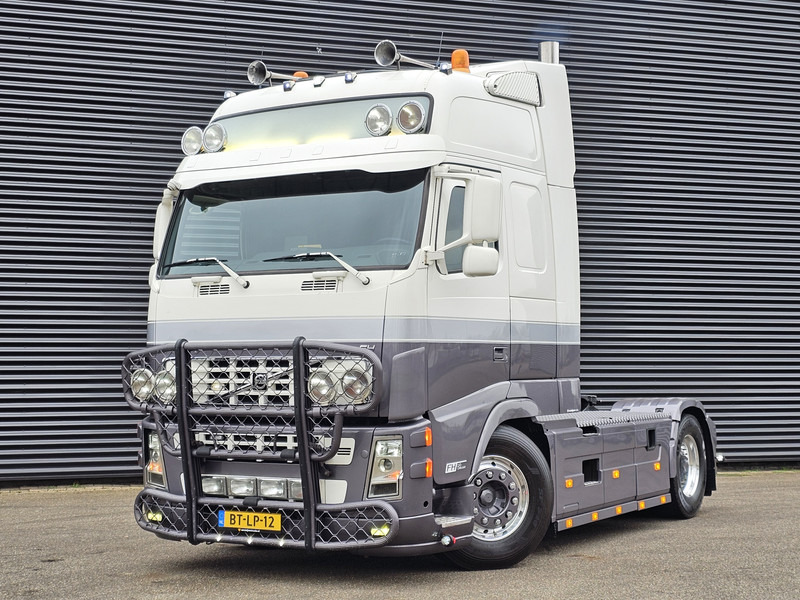 Volvo FH400 / SHOWTRUCK / SPECIAL / EXHAUST VALVE / 4X2 - Тягач: фото 1 Volvo FH400 / SHOWTRUCK / SPECIAL / EXHAUST VALVE / 4X2 - Тягач: фото 1