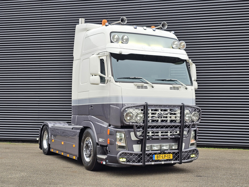 Volvo FH400 / SHOWTRUCK / SPECIAL / EXHAUST VALVE / 4X2 - Тягач: фото 2 Volvo FH400 / SHOWTRUCK / SPECIAL / EXHAUST VALVE / 4X2 - Тягач: фото 2