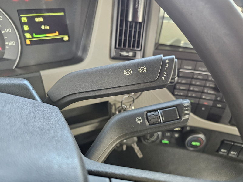 Автоманипулятор Volvo FM 420 8x2 / HIAB HOOKLIFT + 30 t/m CRANE - KRAN: фото 18 Автоманипулятор Volvo FM 420 8x2 / HIAB HOOKLIFT + 30 t/m CRANE - KRAN: фото 18