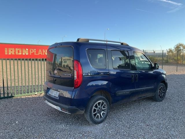 Fiat Doblo - Легковой автомобиль: фото 4 Fiat Doblo - Легковой автомобиль: фото 4