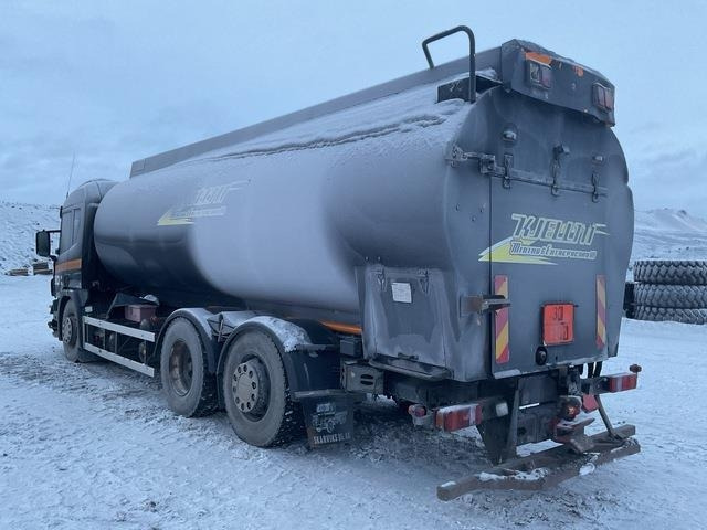 Scania P114LB-380 - Грузовик-цистерна: фото 2 Scania P114LB-380 - Грузовик-цистерна: фото 2