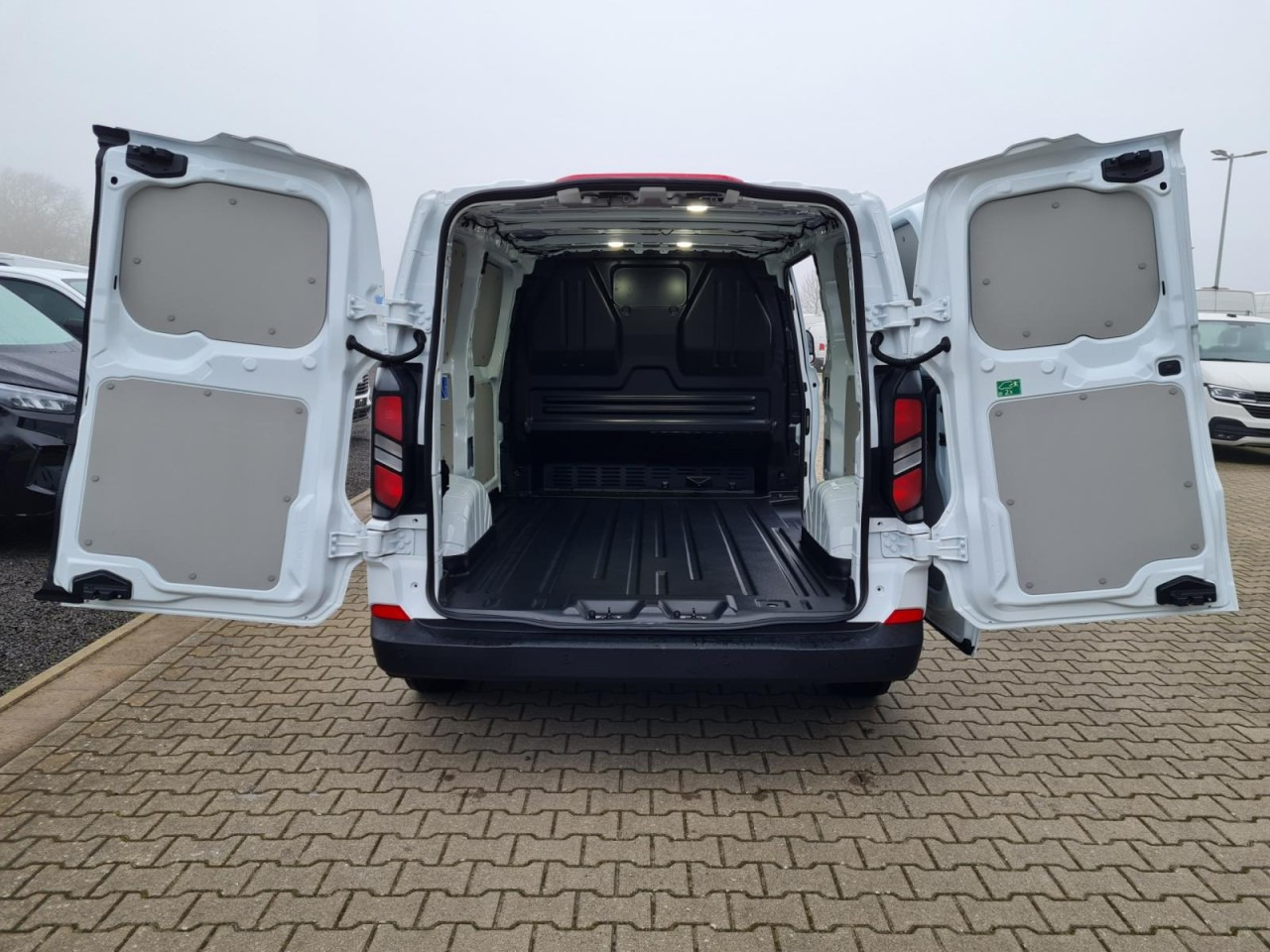 Ford Custom Kasten L1 Trend KLIMA KAMERA VERKLEIDUNG - Легковой фургон: фото 5 Ford Custom Kasten L1 Trend KLIMA KAMERA VERKLEIDUNG - Легковой фургон: фото 5