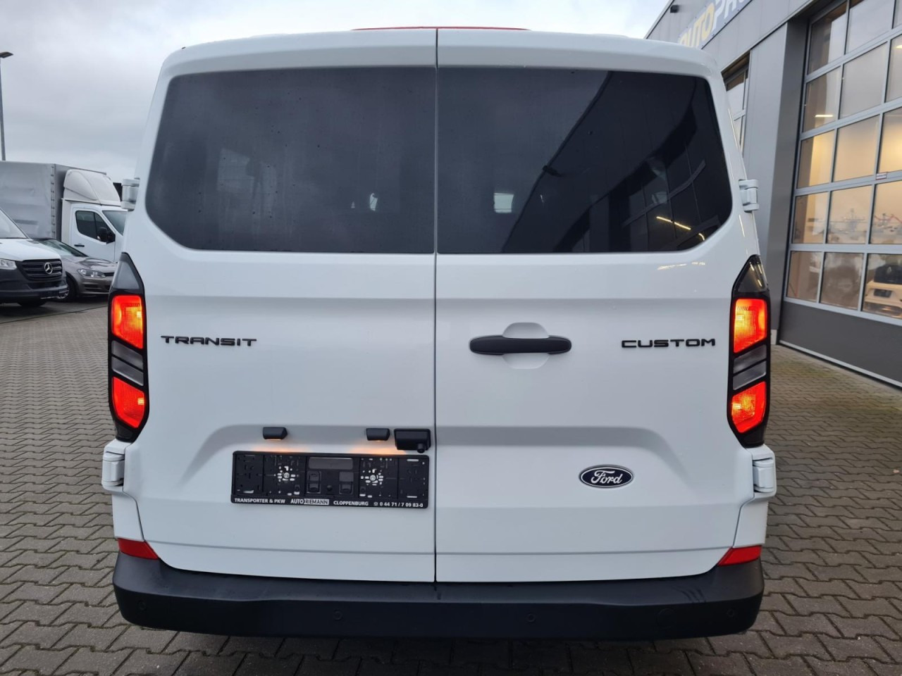 Микроавтобус, Пассажирский фургон Ford Ford Transit Custom Kombi 320 L2 Trend 9 Sitze KAMERA: фото 18