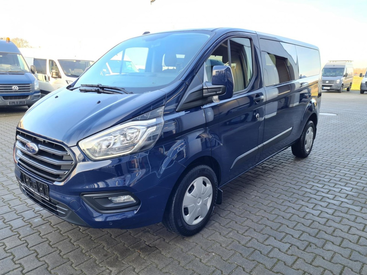 Ford Transit Custom Kombi 320 L2 Trend 9 Sitze PDC - Микроавтобус, Пассажирский фургон: фото 3 Ford Transit Custom Kombi 320 L2 Trend 9 Sitze PDC - Микроавтобус, Пассажирский фургон: фото 3