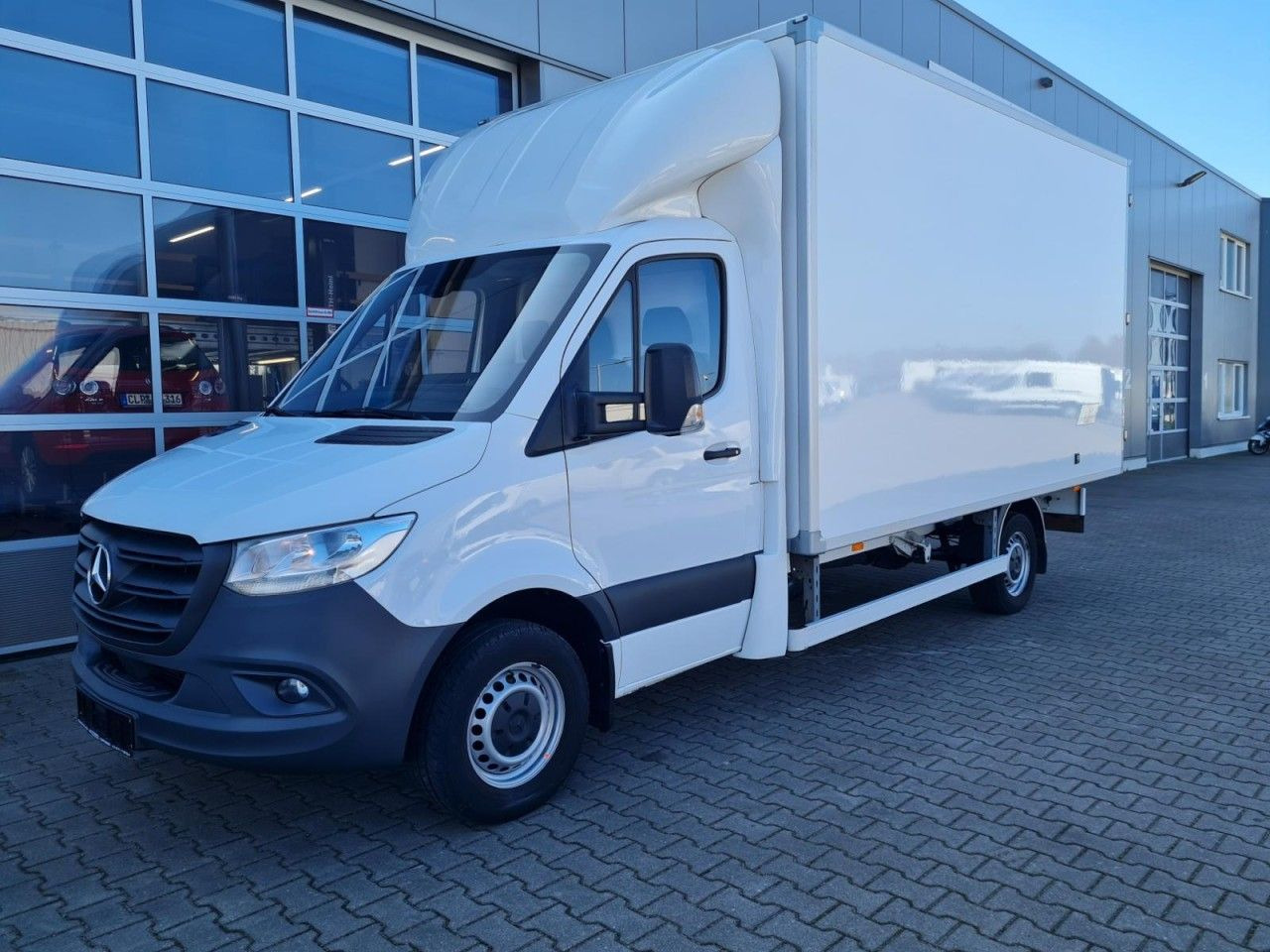 Mercedes-Benz Sprinter 315 CDi RWD Koffer LBW KLIMA TEMPOMAT - Фургон с закрытым кузовом: фото 3 Mercedes-Benz Sprinter 315 CDi RWD Koffer LBW KLIMA TEMPOMAT - Фургон с закрытым кузовом: фото 3