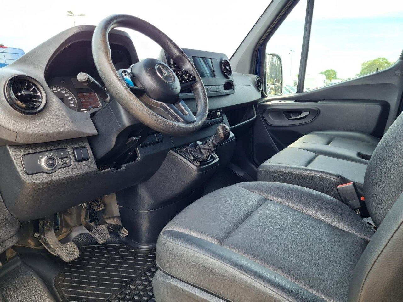 Цельнометаллический фургон Mercedes-Benz Sprinter 316 Kasten CDI MR RWD AHK MBUX KAMERA: фото 8