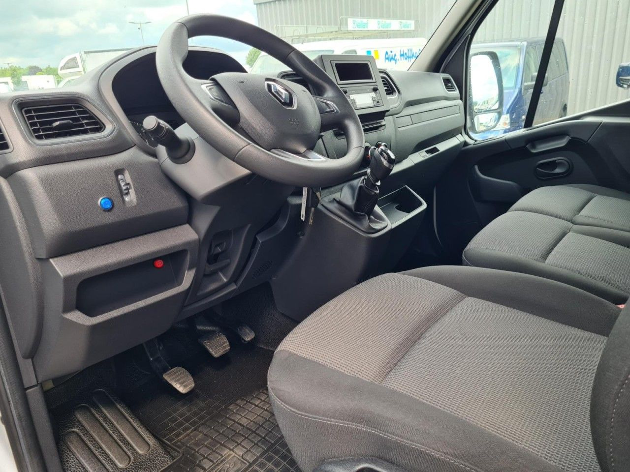Renault Master 3,5t Pritsche dCi Plane Schlafkab. LBW в лизинг Renault Master 3,5t Pritsche dCi Plane Schlafkab. LBW: фото 8