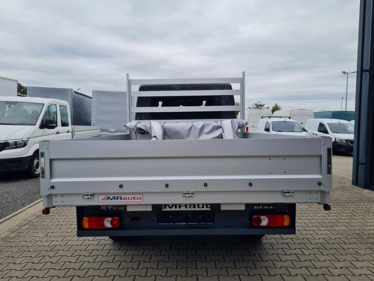 Renault Master 35 New Doka lang L3 AG Klima Komfort Temp - Малотоннажный бортовой грузовик, Грузопассажирский фургон: фото 5 Renault Master 35 New Doka lang L3 AG Klima Komfort Temp - Малотоннажный бортовой грузовик, Грузопассажирский фургон: фото 5