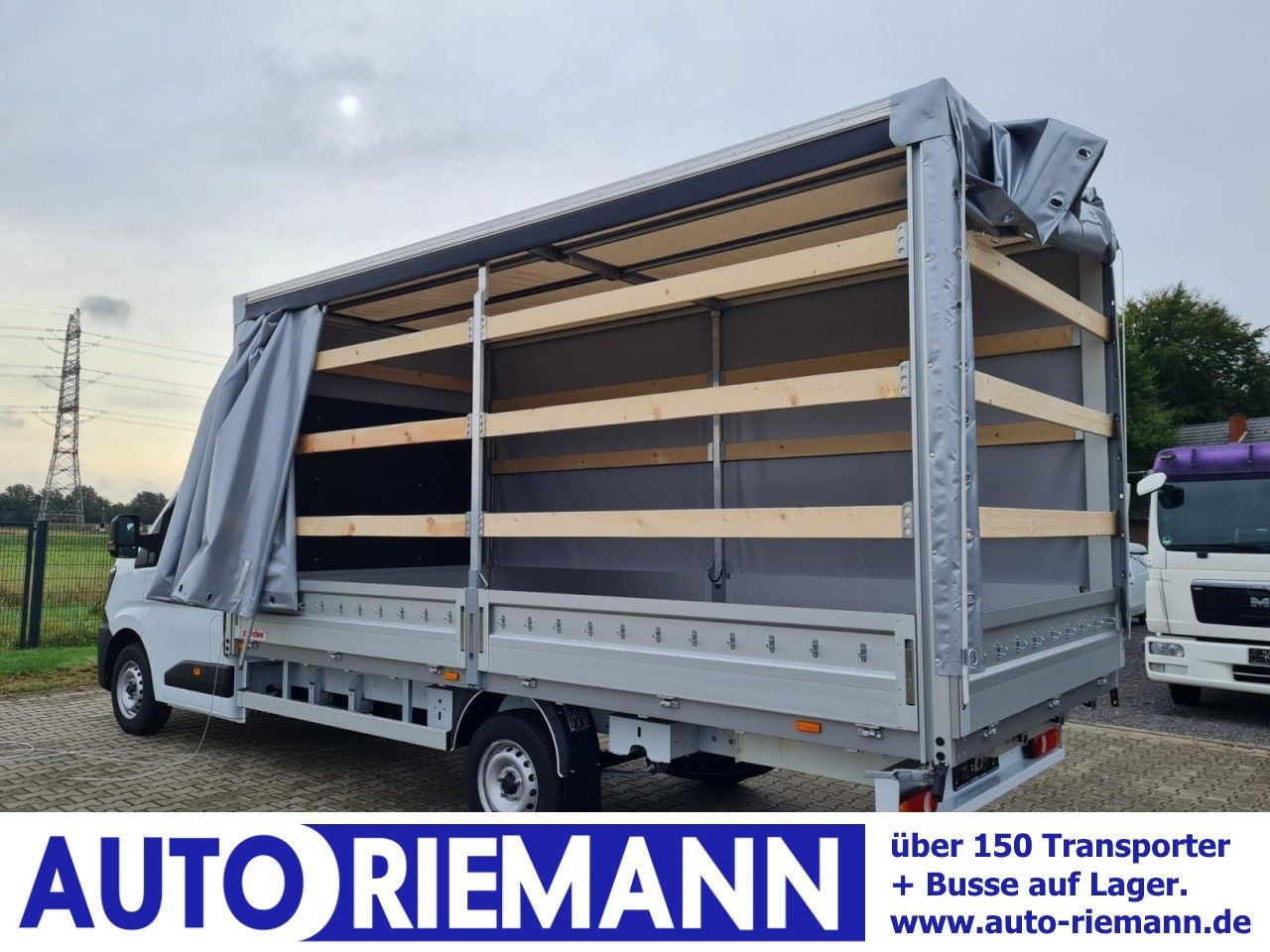 Renault Master 35 Pritsche Schiebe Plane dCi 170 10 Pal. - Тентованный фургон: фото 1 Renault Master 35 Pritsche Schiebe Plane dCi 170 10 Pal. - Тентованный фургон: фото 1