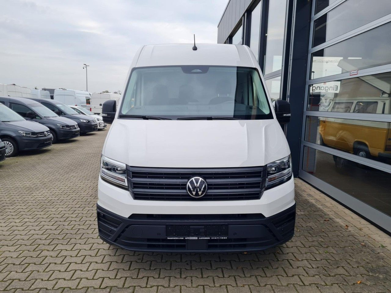 Volkswagen Crafter 35 Kasten TDI MR AHK ERGO LED TEMPOMAT - Цельнометаллический фургон: фото 2 Volkswagen Crafter 35 Kasten TDI MR AHK ERGO LED TEMPOMAT - Цельнометаллический фургон: фото 2