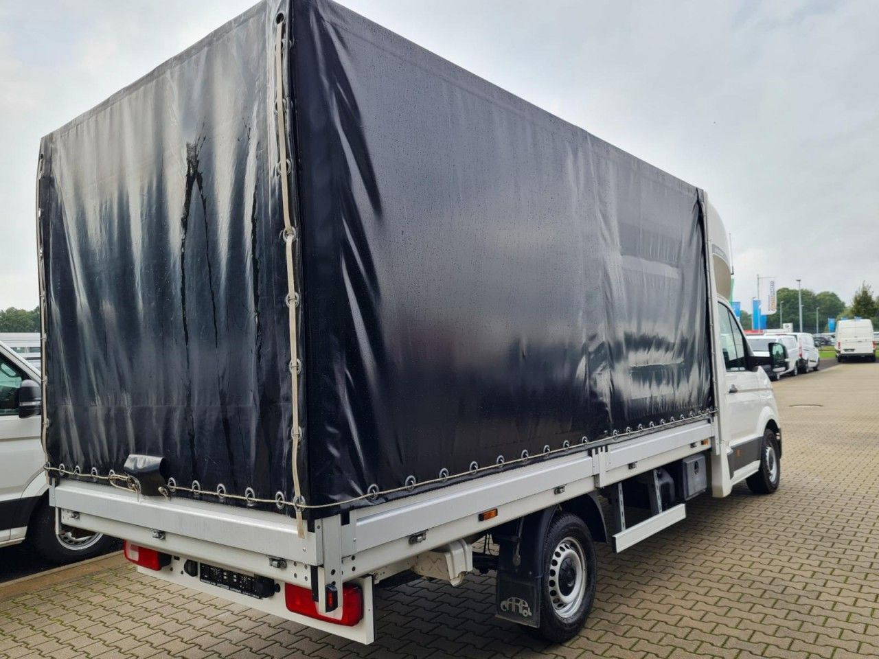 Volkswagen Crafter 35 Pritsche Schlafkabine LED TEMPOMAT - Тентованный фургон: фото 4 Volkswagen Crafter 35 Pritsche Schlafkabine LED TEMPOMAT - Тентованный фургон: фото 4