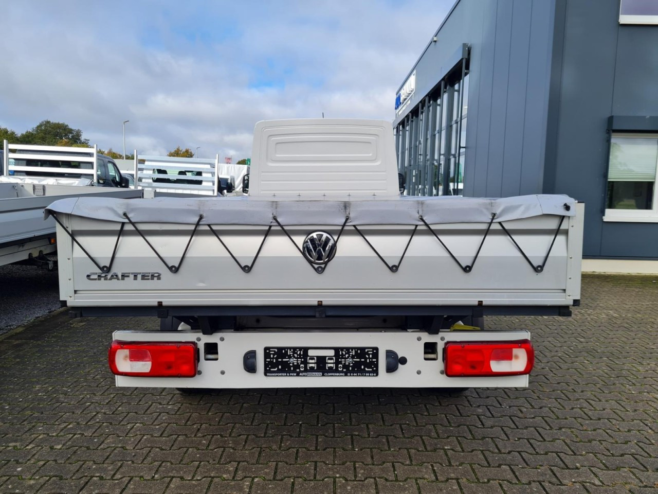 Volkswagen Crafter 35 Pritsche Tdi lang L4 KLIMA - Малотоннажный бортовой грузовик: фото 5 Volkswagen Crafter 35 Pritsche Tdi lang L4 KLIMA - Малотоннажный бортовой грузовик: фото 5