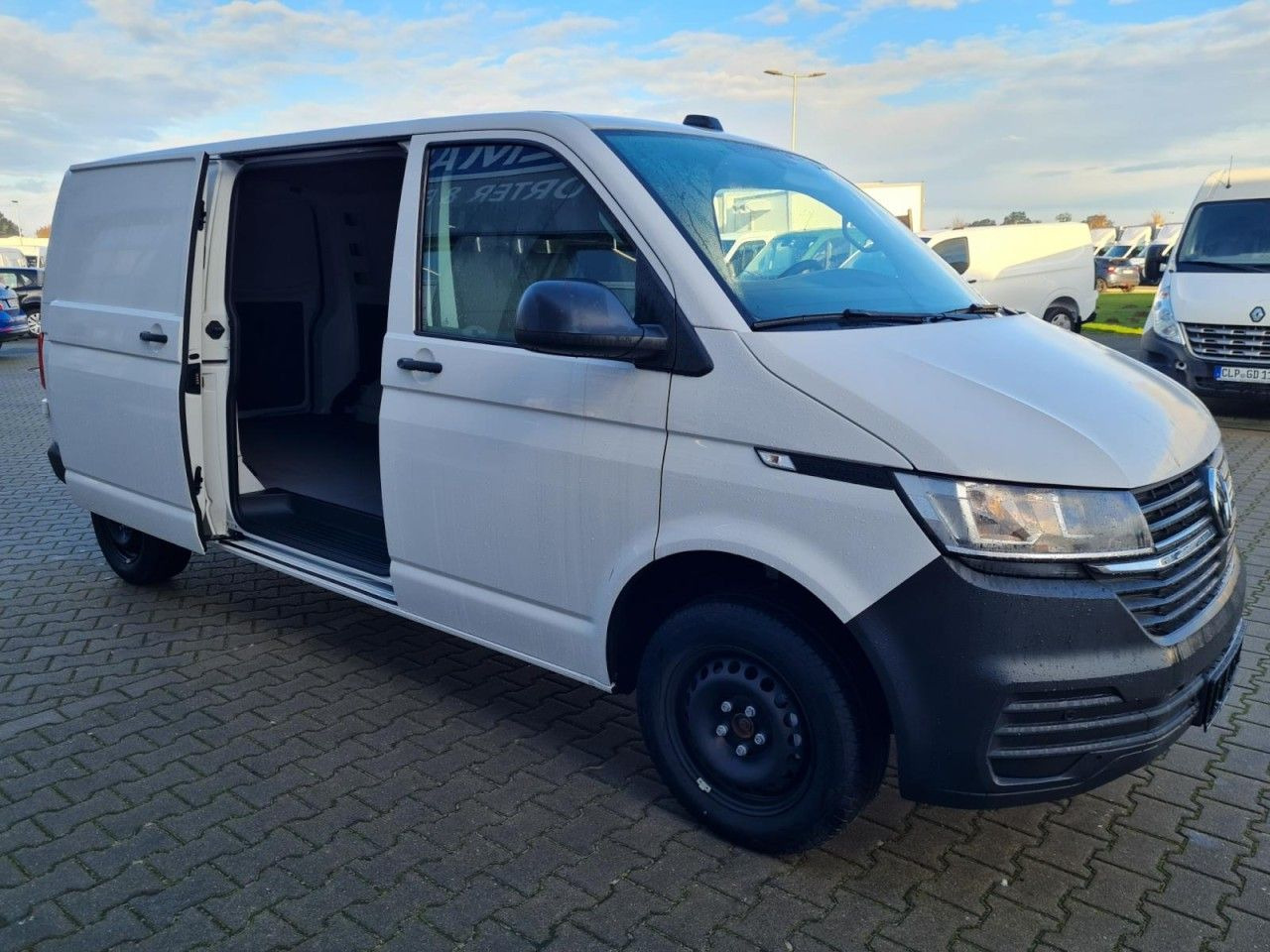 Volkswagen T6.1 Kasten lang DSG KLIMA KOMFORT ACC TEMPO PDC - Легковой фургон: фото 3 Volkswagen T6.1 Kasten lang DSG KLIMA KOMFORT ACC TEMPO PDC - Легковой фургон: фото 3