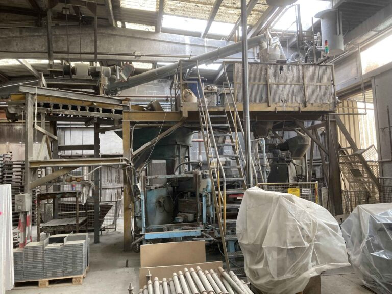 Haarup Mixodatamat 1200/2000 – Slab press / Plattenpresse - Строительное оборудование: фото 1 Haarup Mixodatamat 1200/2000 – Slab press / Plattenpresse - Строительное оборудование: фото 1