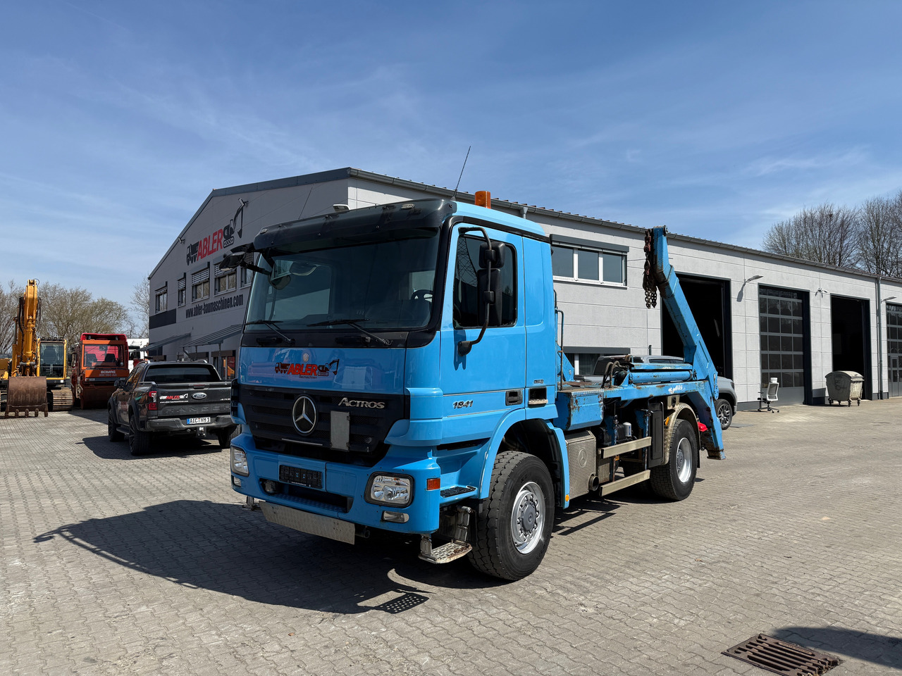 Mercedes-Benz 1841 Actros MP2 Absetzkipper 4x4 Allrad Klima - Портальный бункеровоз: фото 2 Mercedes-Benz 1841 Actros MP2 Absetzkipper 4x4 Allrad Klima - Портальный бункеровоз: фото 2