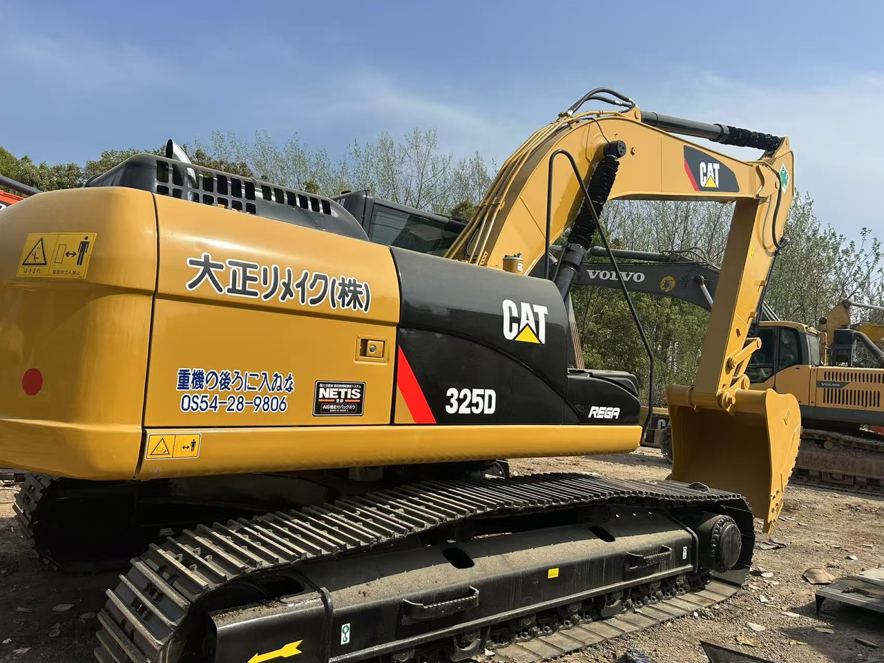 Caterpillar 325D - Гусеничный экскаватор: фото 2 Caterpillar 325D - Гусеничный экскаватор: фото 2