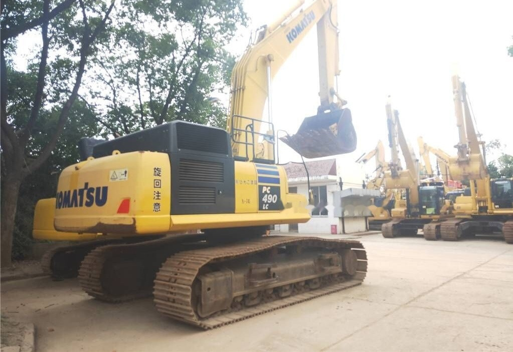 Komatsu PC490LC-10 - Гусеничный экскаватор: фото 2 Komatsu PC490LC-10 - Гусеничный экскаватор: фото 2