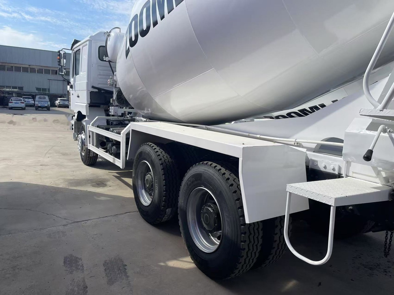 Автобетоносмеситель Shacman F3000 Concrete mixer truck: фото 6