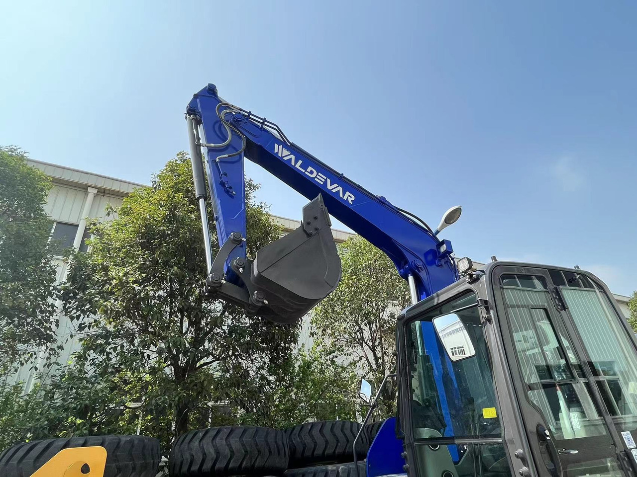 XCMG XE75GA - Гусеничный экскаватор: фото 4 XCMG XE75GA - Гусеничный экскаватор: фото 4