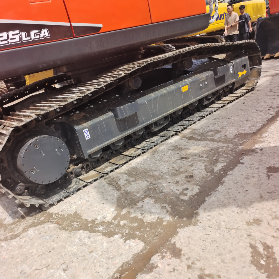 DOOSAN DX225 LCA DX225 LC - 9C - Гусеничный экскаватор: фото 4 DOOSAN DX225 LCA DX225 LC - 9C - Гусеничный экскаватор: фото 4