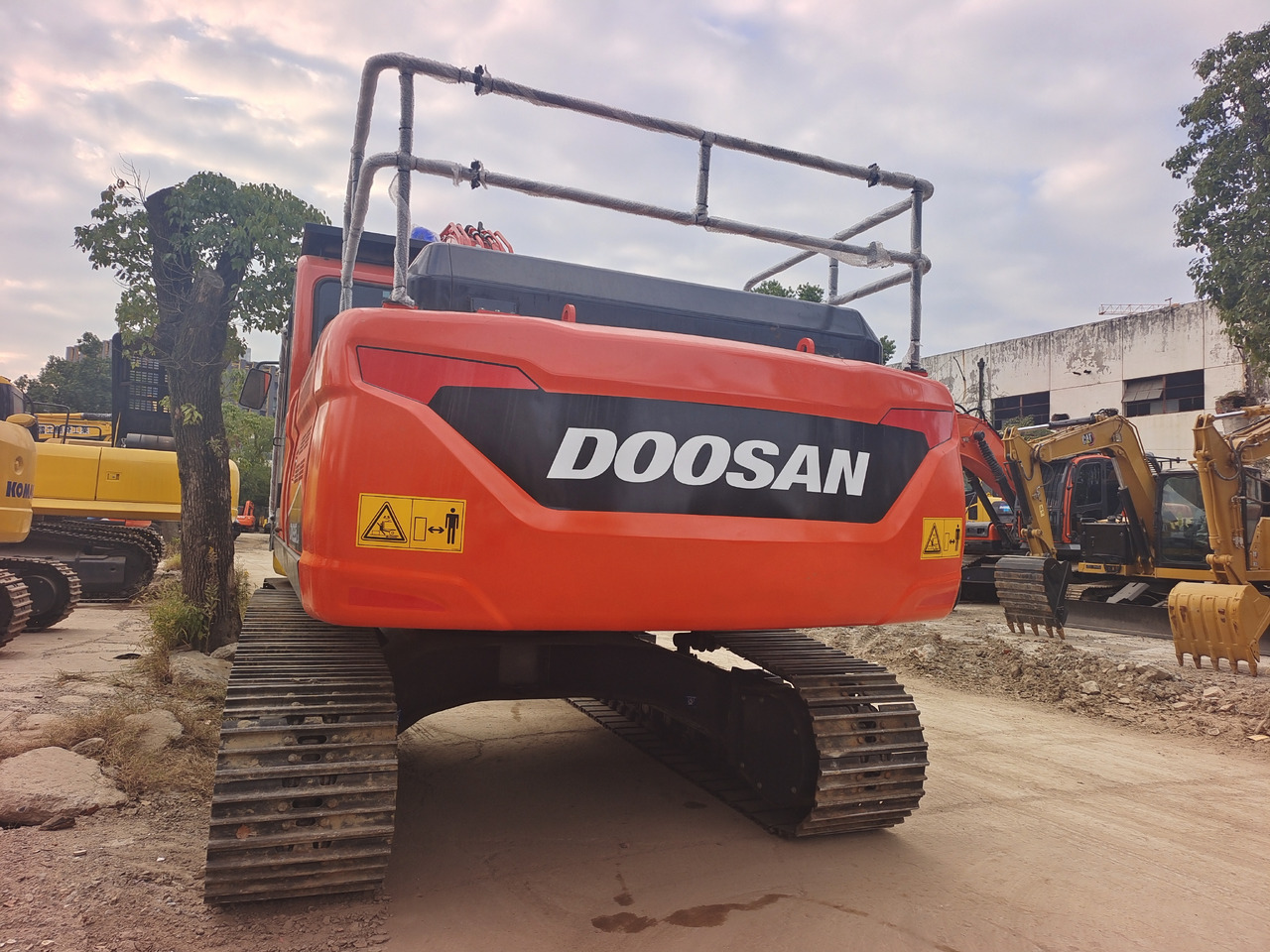 Гусеничный экскаватор DOOSAN DX225LCA DX 225 LC - 9C: фото 11